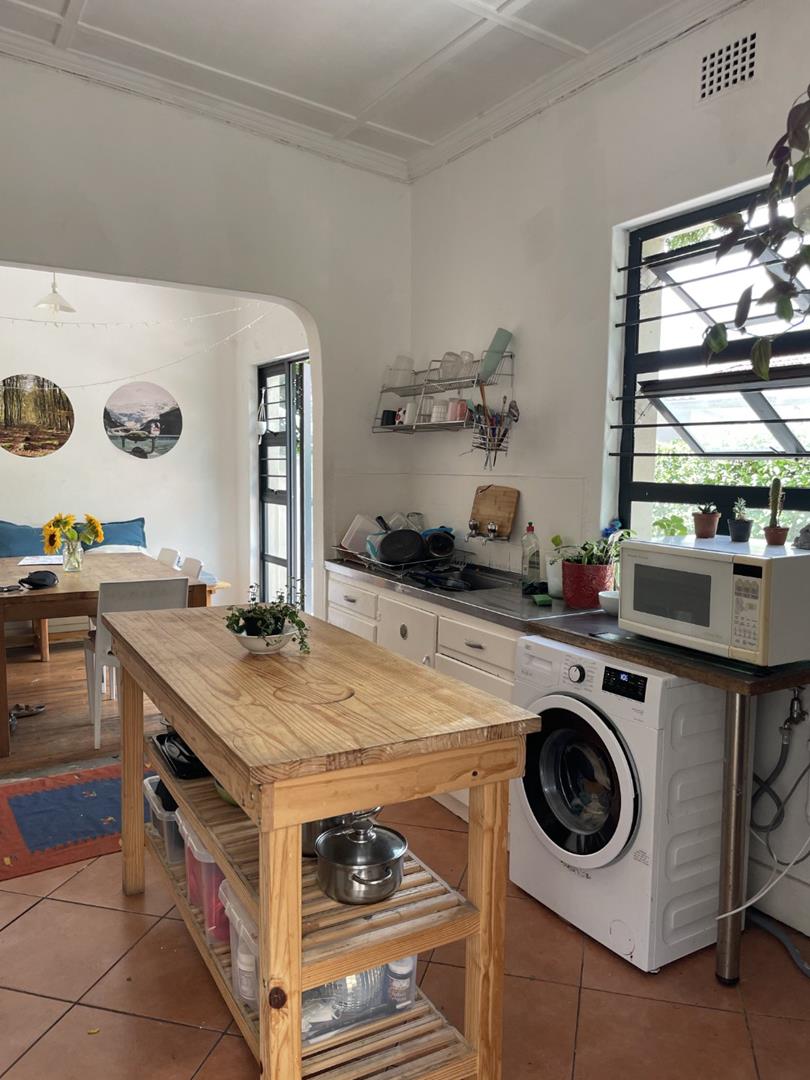 To Let 1 Bedroom Property for Rent in Observatory Western Cape